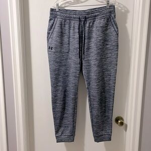 Under Armour cropped, loose fitting joggers
